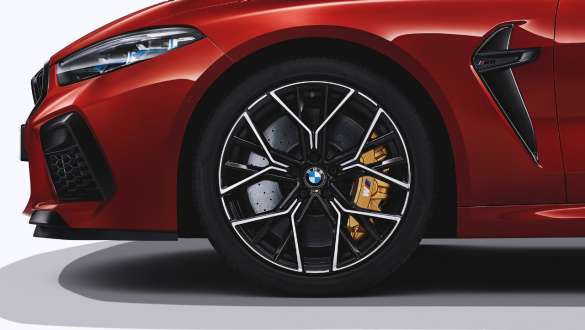 Настраиваемый тормоз М. BMW M8 Competition Кабриолет с настраиваемым тормозом M.