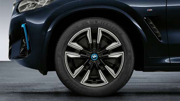 19&rdquo; аэродинамические диски Double-spoke 842 в цвете Bicolour BMW iX3 G08 2021.