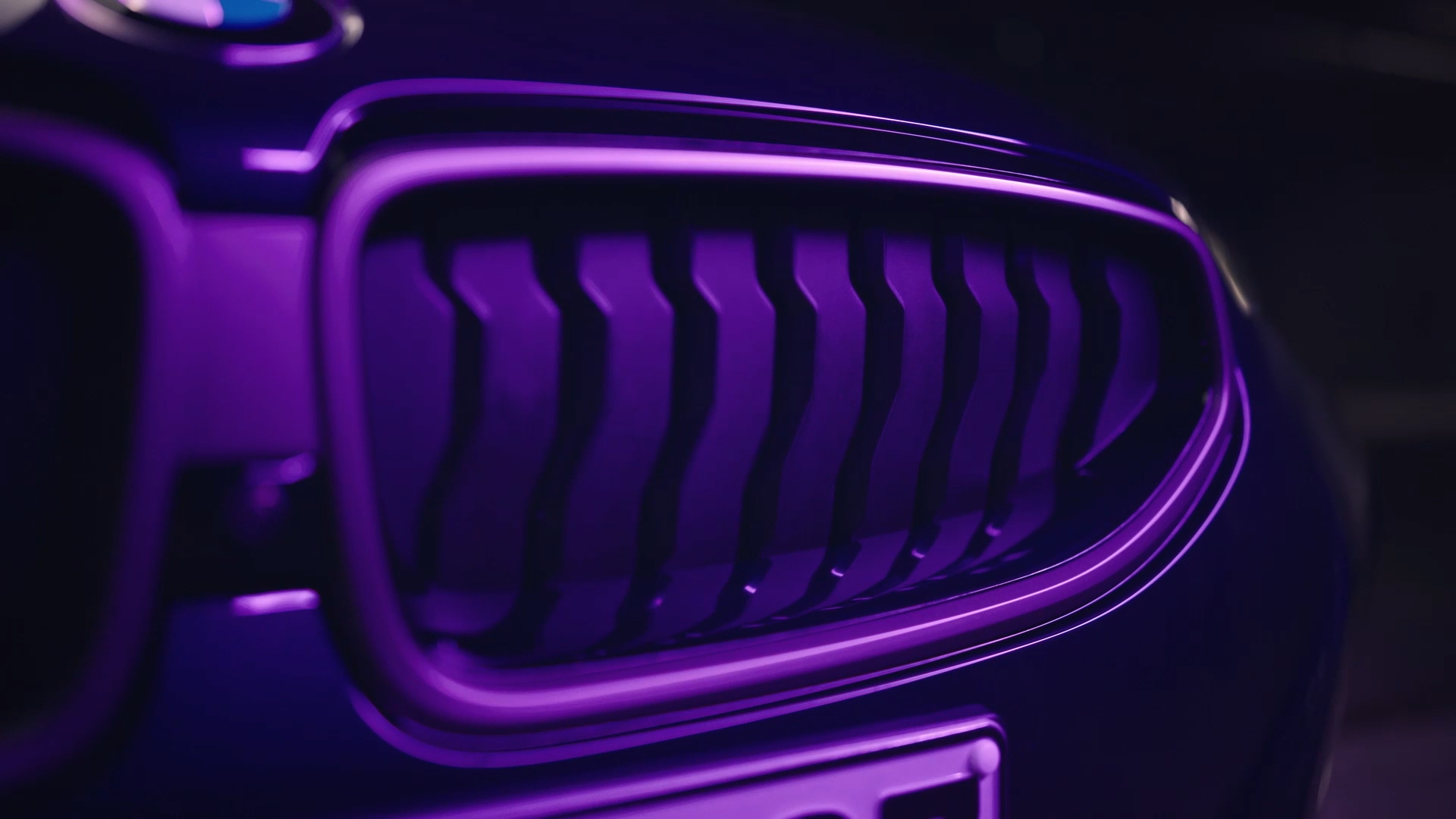 Дополнительные особенности дизайна интерьера BMW 2 серии Coupe. Дополнительные особенности дизайна интерьера BMW 2 серии Coupe.