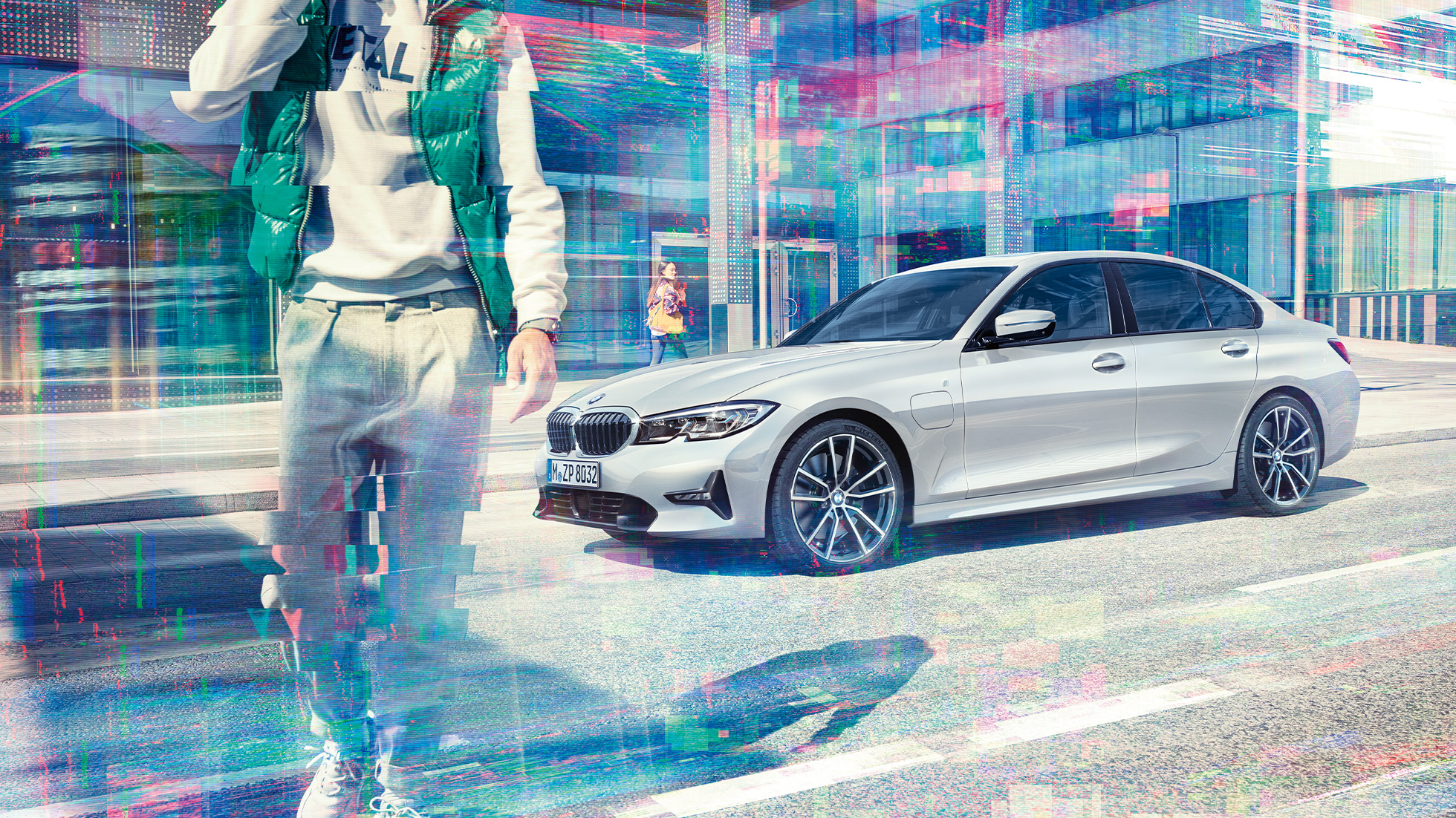 BMW 3 серии Седан, салон. Крупный план кабины водителя в салоне седана BMW 3 серии.