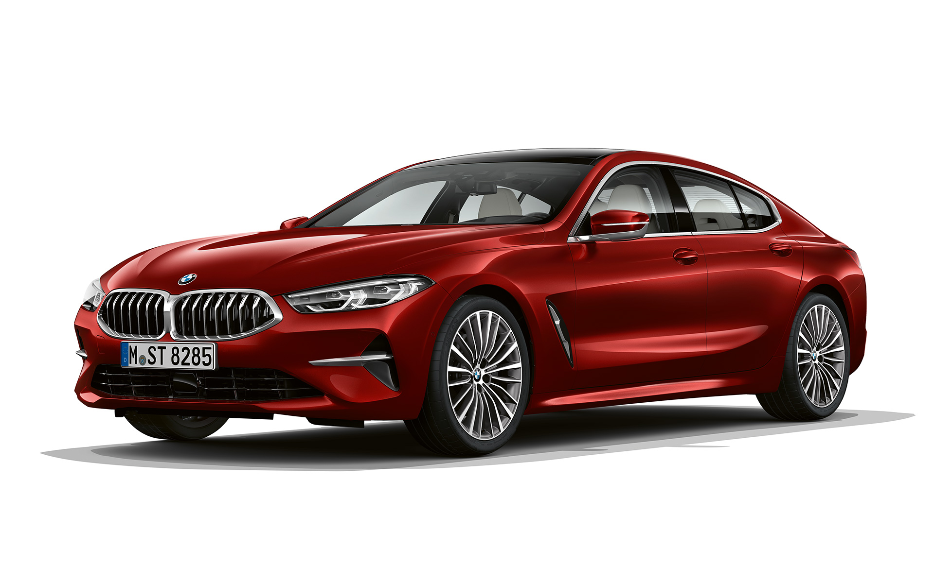 Impulsive Heat вид спереди с поворотом в три четверти BMW 8 серии Gran Coupé, Impulsive Heat вид спереди с поворотом в три четверти