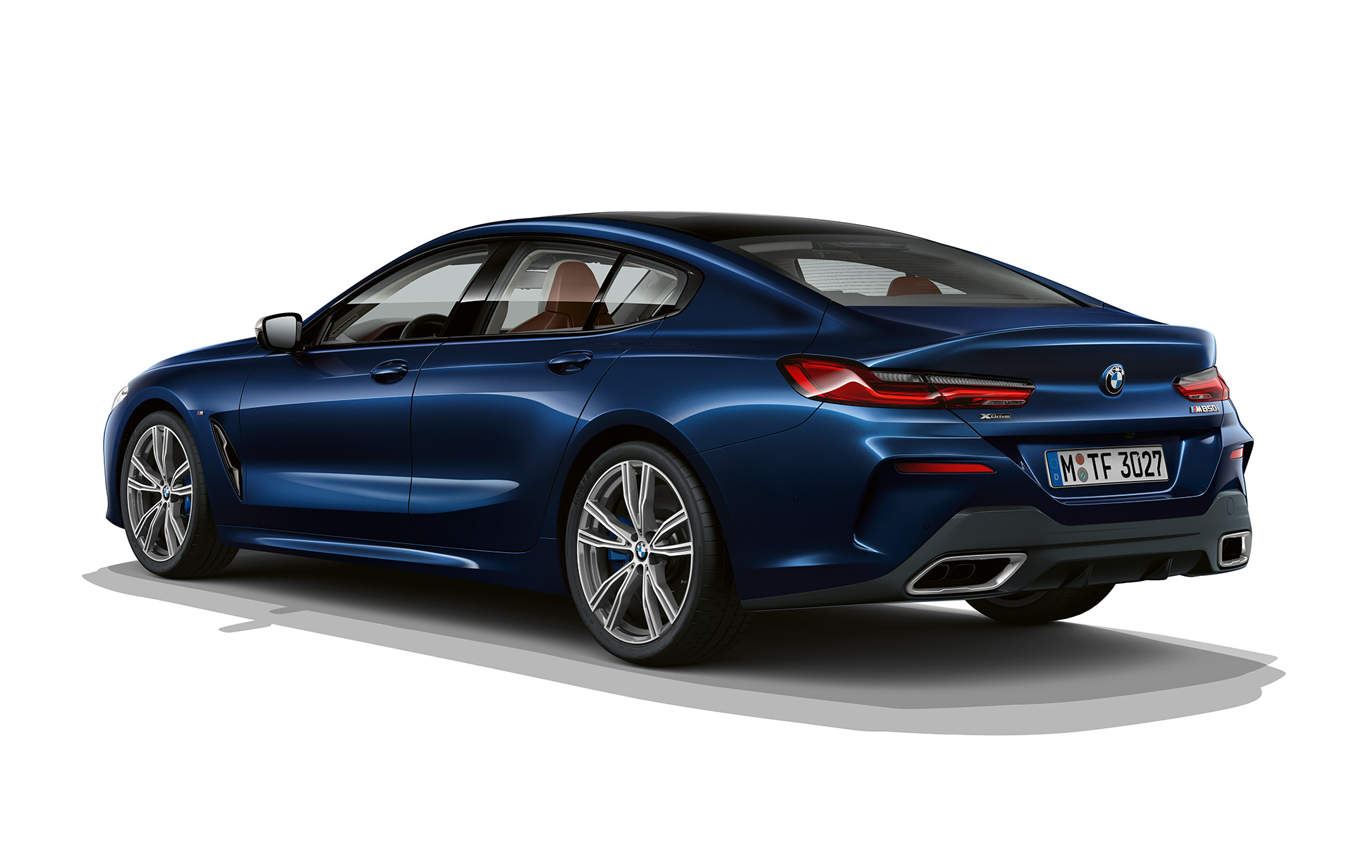 Individual Sophistication вид сзади с поворотом в три четверти BMW 8 серии Gran Coupé, Individual Sophistication вид сзади с поворотом в три четверти