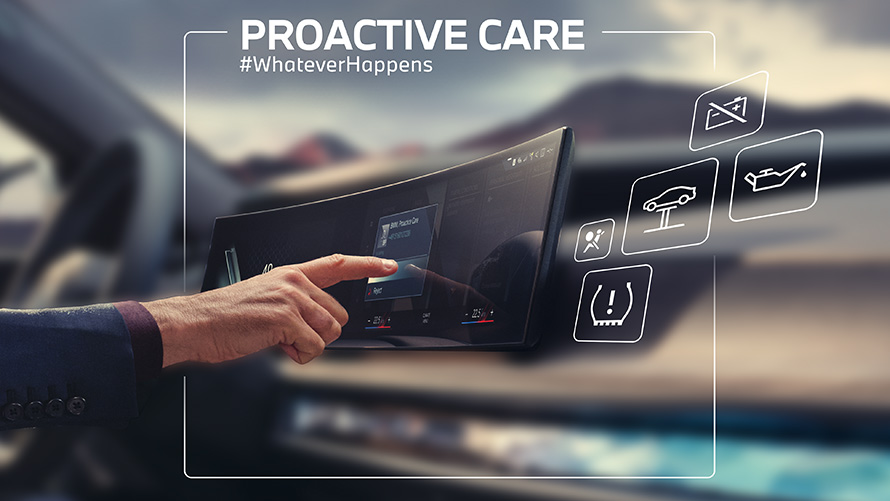 BMW iX1 U11 BEV, Сервис BMW Proactive Care BMW iX1 U11 BEV, интерьер, изогнутый дисплей BMW Curved Display, сервис BMW Proactive Care