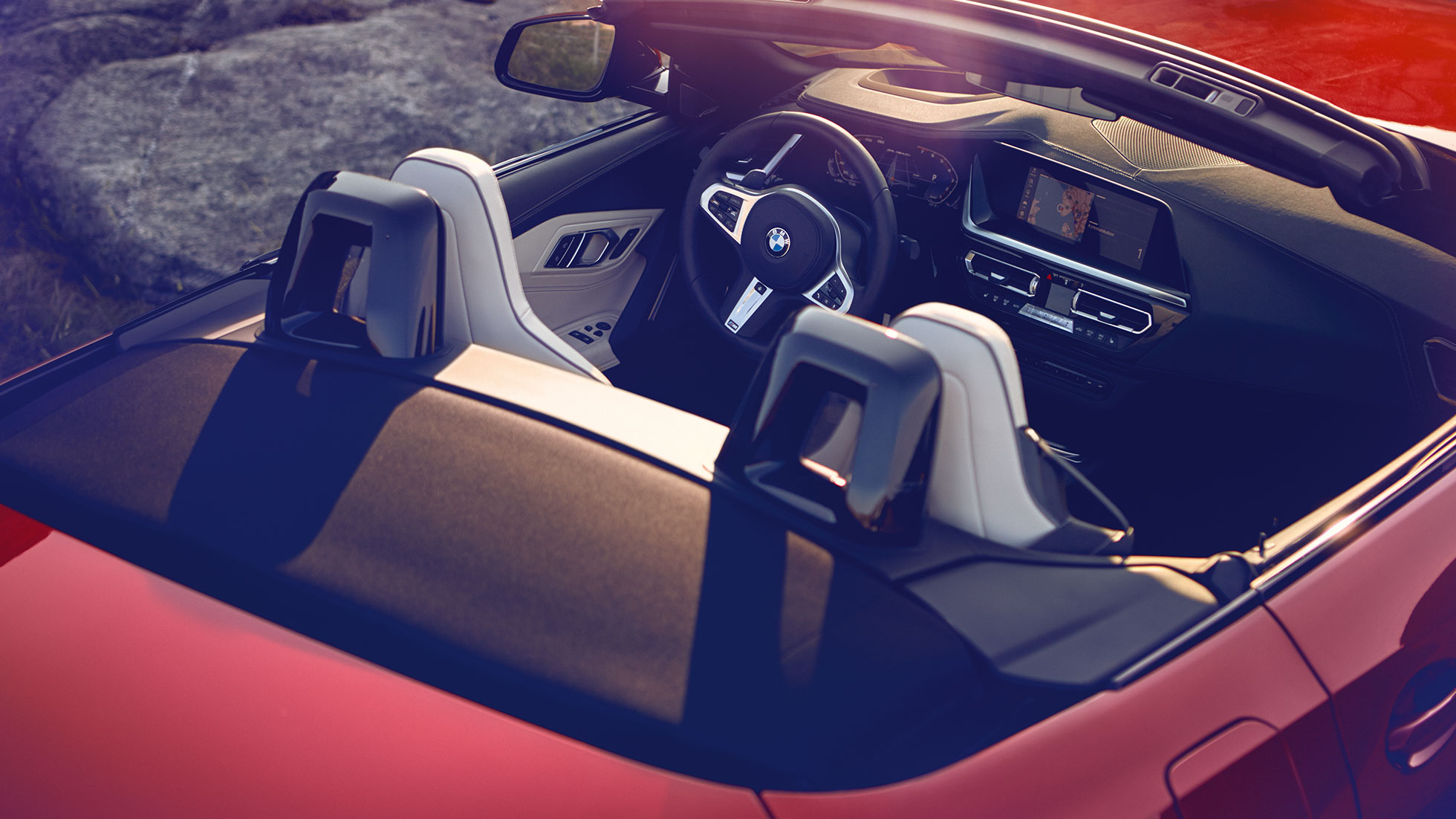 BMW Z4 Roadster передние сиденья Взгляните на передние сиденья BMW Z4 Roadster