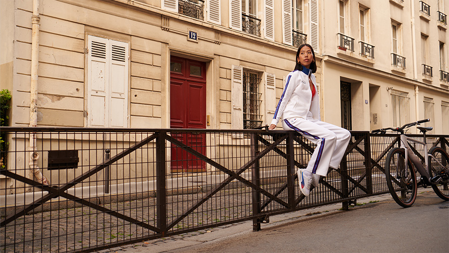 Каталог BMW Lifestyle Велосипед BMW E-Bike и одежда BMW M Motorsport