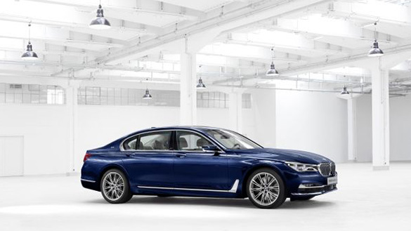 BMW Group представляет юбилейную версию флагманского седана BMW Individual 7 серии THE NEXT 100 YEARS BMW Group представляет юбилейную версию флагманского седана BMW Individual 7 серии THE NEXT 100 YEARS